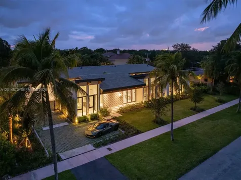 6716 San Vicente Street Coral Gables FL 33146