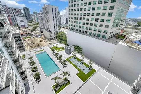 690 SW 1st Court Miami FL 33130