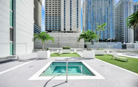690 SW 1st Court Miami FL 33130