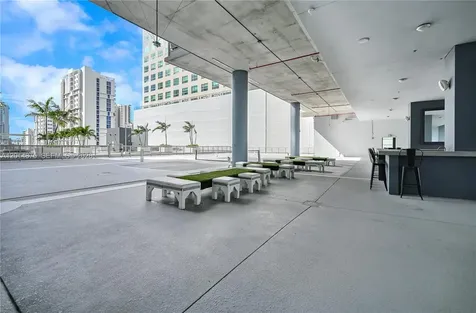 690 SW 1st Court Miami FL 33130