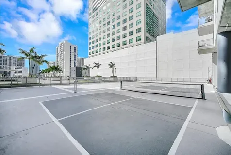 690 SW 1st Court Miami FL 33130