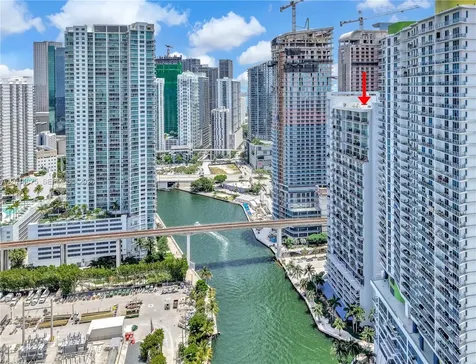 690 SW 1st Court Miami FL 33130