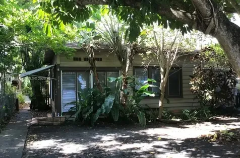 2430 SW 25th Terrace Miami FL 33133