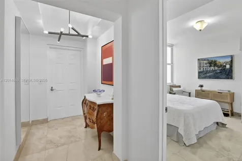 3330 NE 190th Street Aventura FL 33180
