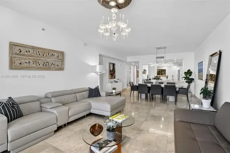 3330 NE 190th Street Aventura FL 33180