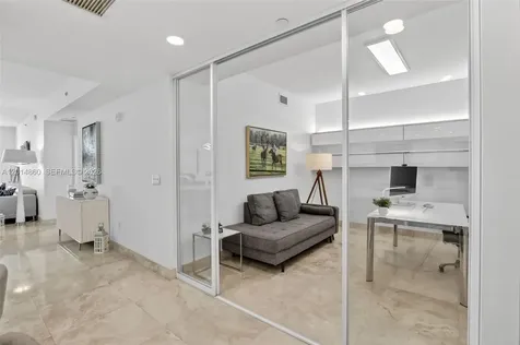 3330 NE 190th Street Aventura FL 33180