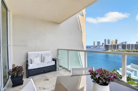 3330 NE 190th Street Aventura FL 33180