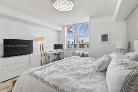 3330 NE 190th Street Aventura FL 33180