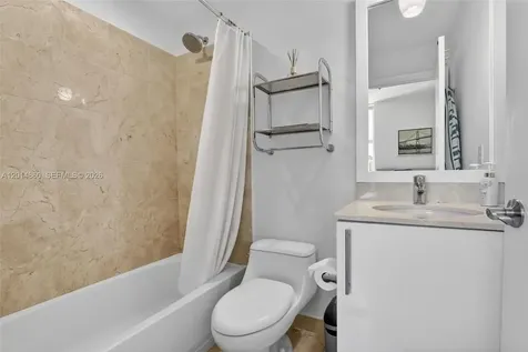 3330 NE 190th Street Aventura FL 33180