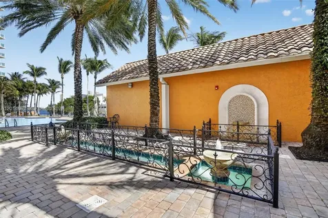3330 NE 190th Street Aventura FL 33180