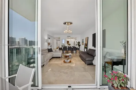 3330 NE 190th Street Aventura FL 33180