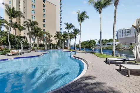 3330 NE 190th Street Aventura FL 33180