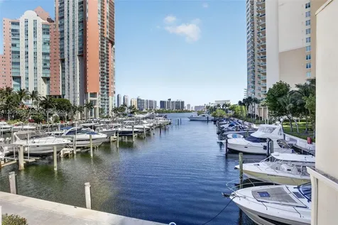 3330 NE 190th Street Aventura FL 33180