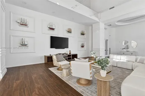 3330 NE 190th Street Aventura FL 33180