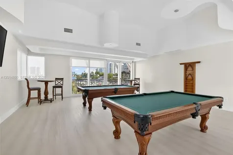 3330 NE 190th Street Aventura FL 33180