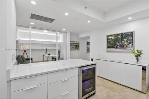 3330 NE 190th Street Aventura FL 33180