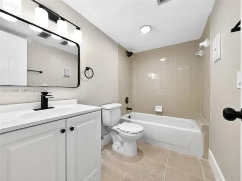 800 Independence Drive Homestead FL 33034