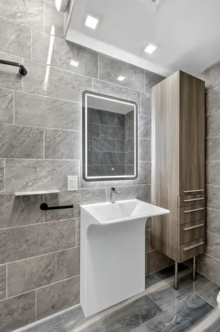 300 Bayview Drive Sunny Isles Beach FL 33160