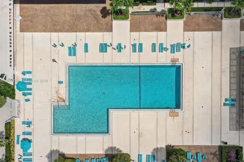 300 Bayview Drive Sunny Isles Beach FL 33160