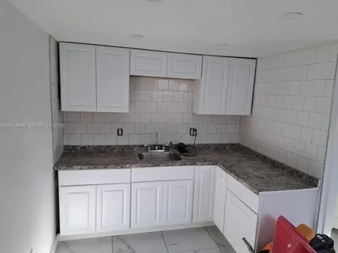 511 NW 62nd Avenue Miami FL 33126