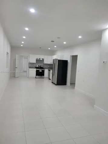 511 NW 62nd Avenue Miami FL 33126