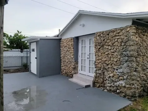 511 NW 62nd Avenue Miami FL 33126
