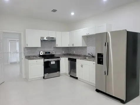 511 NW 62nd Avenue Miami FL 33126