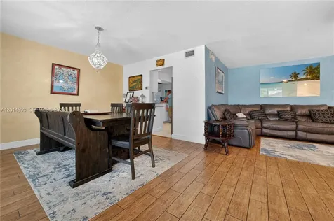 9341 SW 56th Street Cooper City FL 33328