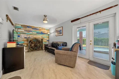 9341 SW 56th Street Cooper City FL 33328
