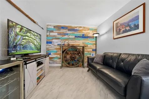 9341 SW 56th Street Cooper City FL 33328
