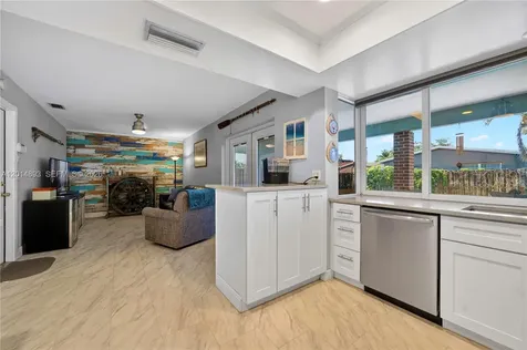 9341 SW 56th Street Cooper City FL 33328
