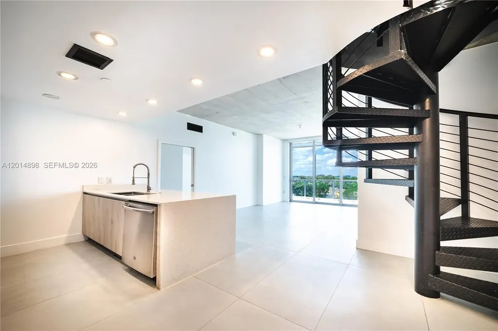 13800 Highland Drive North Miami Beach FL 33181