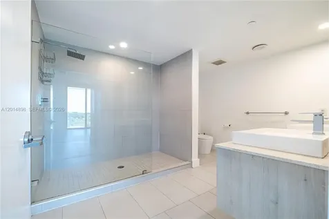 13800 Highland Drive North Miami Beach FL 33181