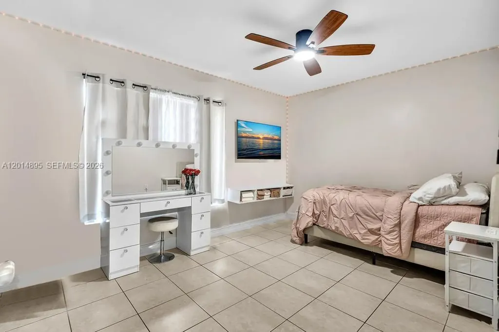 225 NW 14th Avenue Fort Lauderdale FL 33311
