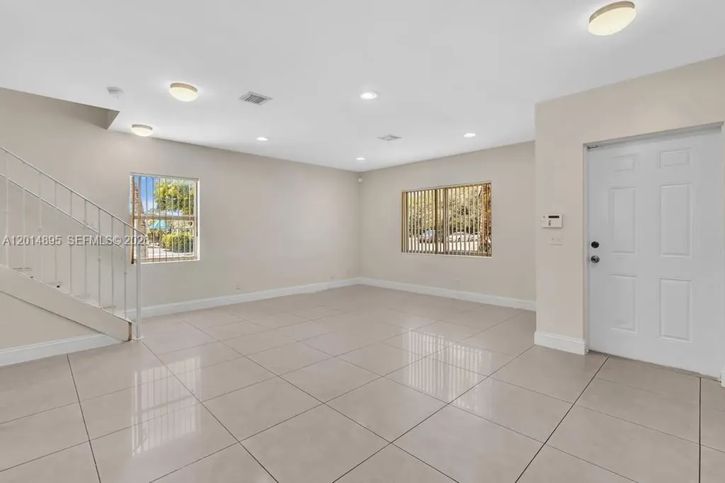 225 NW 14th Avenue Fort Lauderdale FL 33311