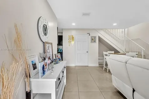 225 NW 14th Avenue Fort Lauderdale FL 33311