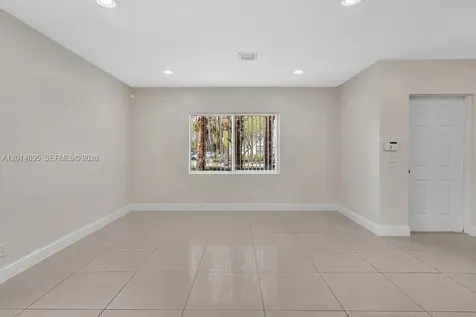 225 NW 14th Avenue Fort Lauderdale FL 33311