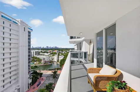 2401 Collins Avenue Miami Beach FL 33140