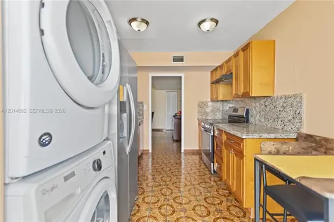 8530 Byron Avenue Miami Beach FL 33141