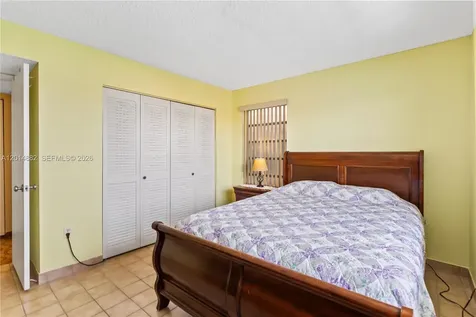8530 Byron Avenue Miami Beach FL 33141