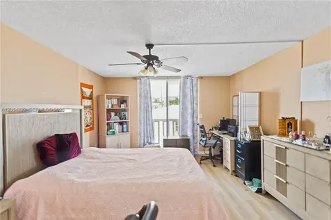 8530 Byron Avenue Miami Beach FL 33141