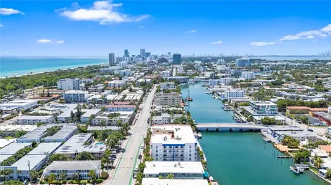 8530 Byron Avenue Miami Beach FL 33141