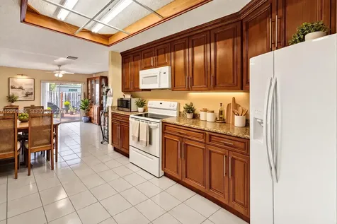 10190 SW 138th Court Miami FL 33186