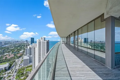 18975 Collins Avenue Sunny Isles Beach FL 33160