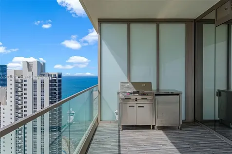 18975 Collins Avenue Sunny Isles Beach FL 33160