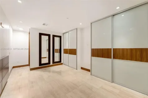 5959 Collins Avenue Miami Beach FL 33140