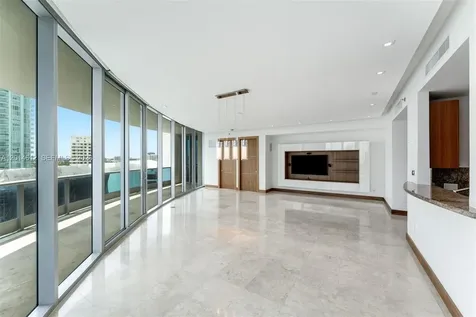 5959 Collins Avenue Miami Beach FL 33140