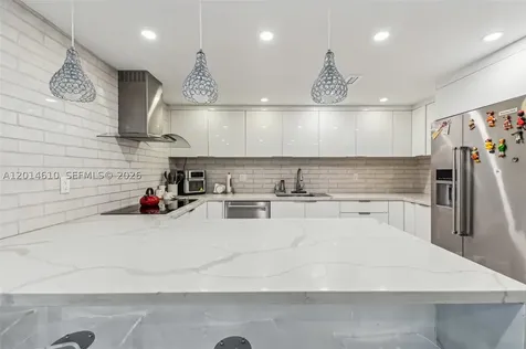 121 Crandon Boulevard Key Biscayne FL 33149