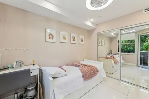 121 Crandon Boulevard Key Biscayne FL 33149