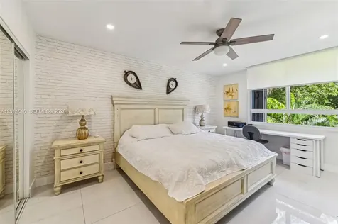 121 Crandon Boulevard Key Biscayne FL 33149